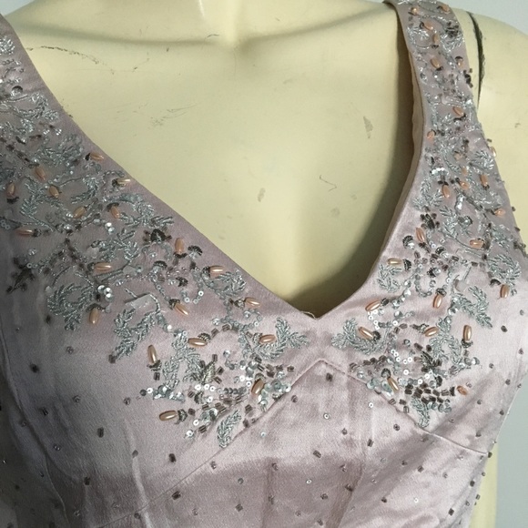 Linda Allard Ellen Tracy silk beaded v-neck tank top. petite size 4 - Picture 3 of 8